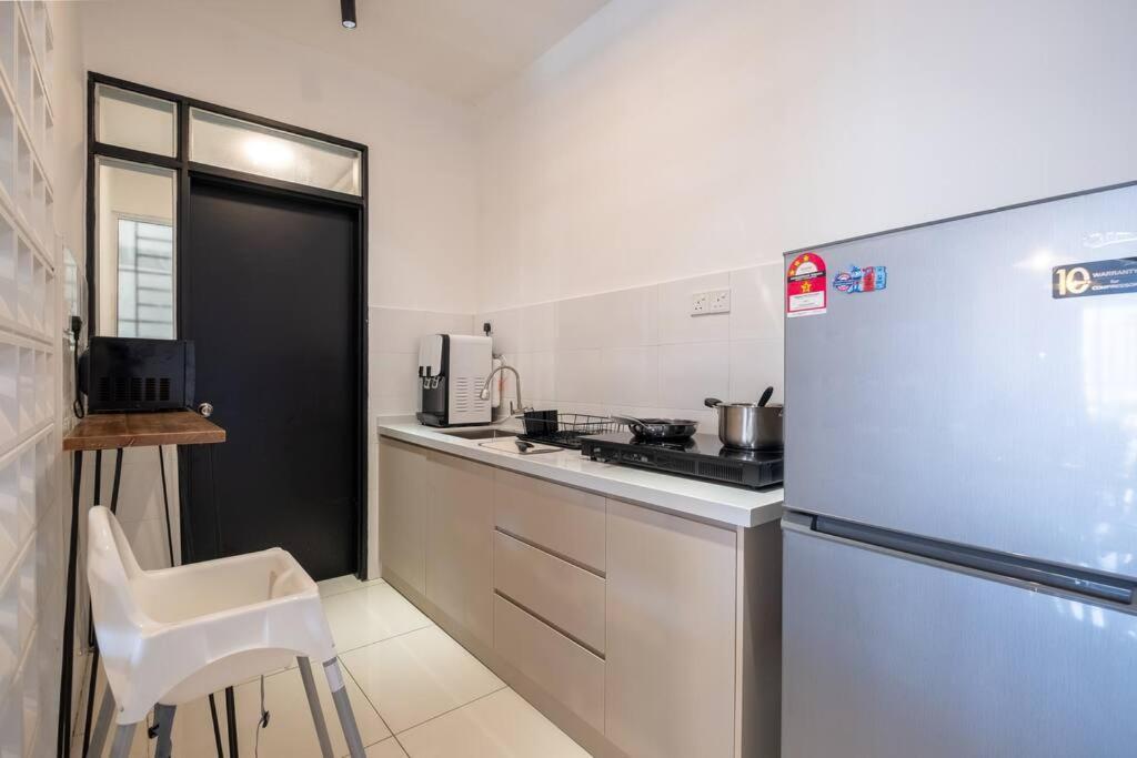 Apartment Retrojazz Kids House 15pax 4room *