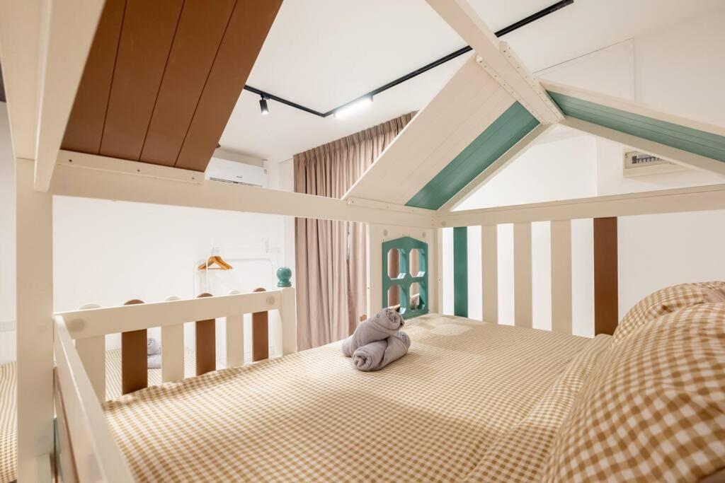 Retrojazz Kids House 15pax 4room Apartment *